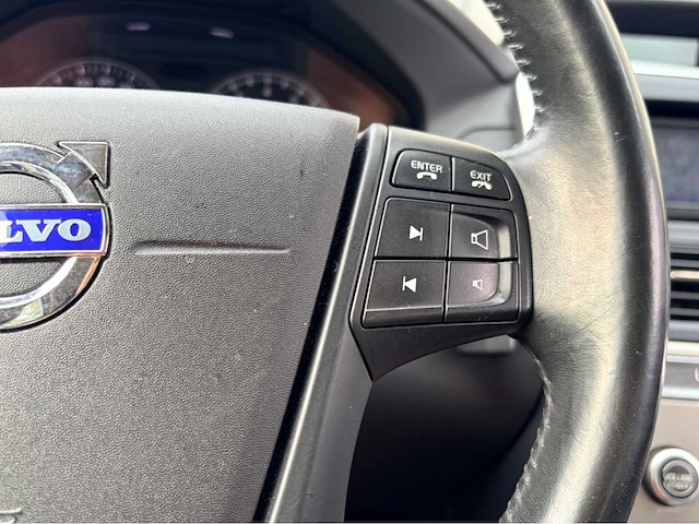 2010 volvo xc60 automaat 2.0t kinetic personenauto - afbeelding 9 van  16