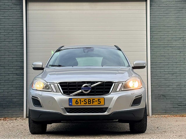 2010 volvo xc60 automaat 2.0t kinetic personenauto - afbeelding 3 van  16