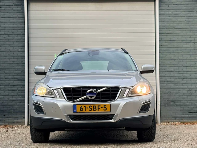 2010 volvo xc60 automaat 2.0t kinetic personenauto - afbeelding 9 van  16
