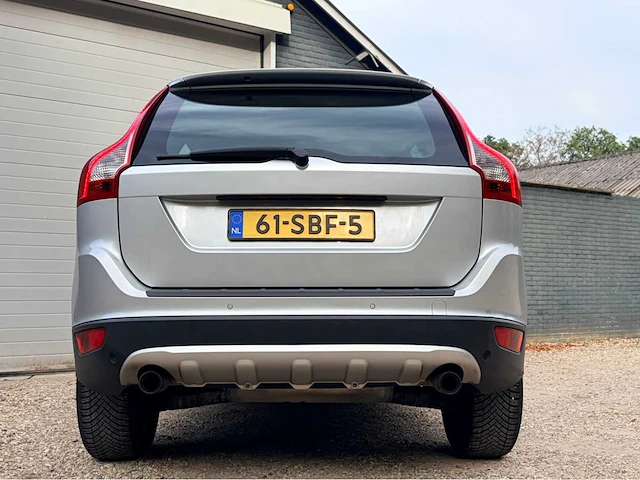 2010 volvo xc60 automaat 2.0t kinetic personenauto - afbeelding 12 van  16
