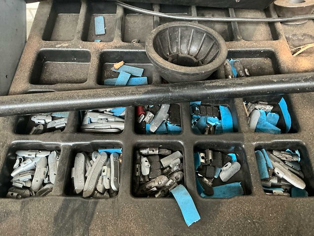 2010 weber tools wt-99 banden balanceerapparaat - afbeelding 3 van  9