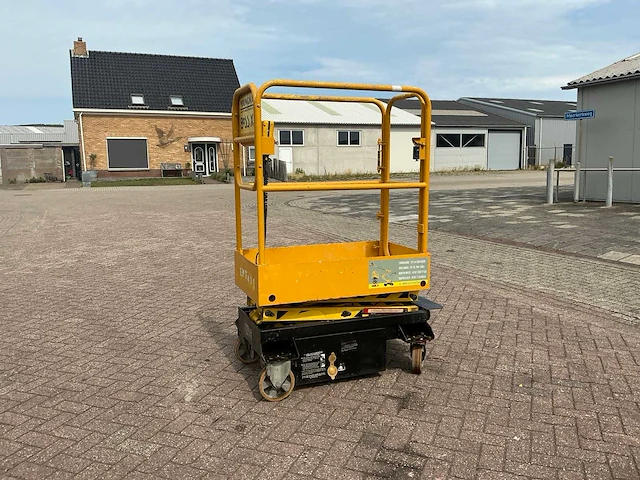 2010 youngman boss x2 hoogwerker - afbeelding 1 van  8