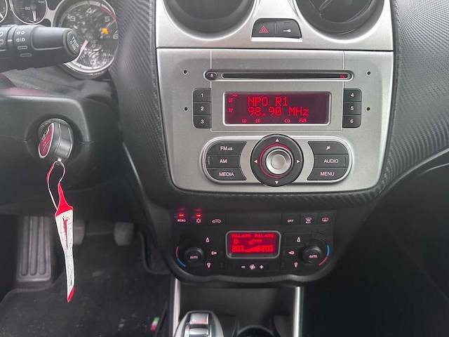 2011 - alfa romeo - mito - 1.3 jtdm eco bns ex. - 13-xkp-3 - afbeelding 12 van  18