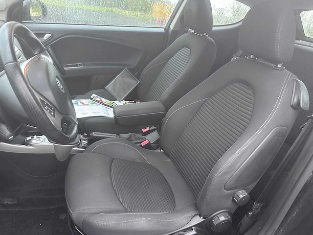 2011 - alfa romeo - mito - 1.3 jtdm eco bns ex. - 13-xkp-3 - afbeelding 5 van  18
