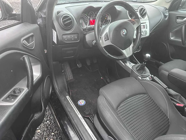 2011 - alfa romeo - mito - 1.3 jtdm eco bns ex. - 13-xkp-3 - afbeelding 16 van  18