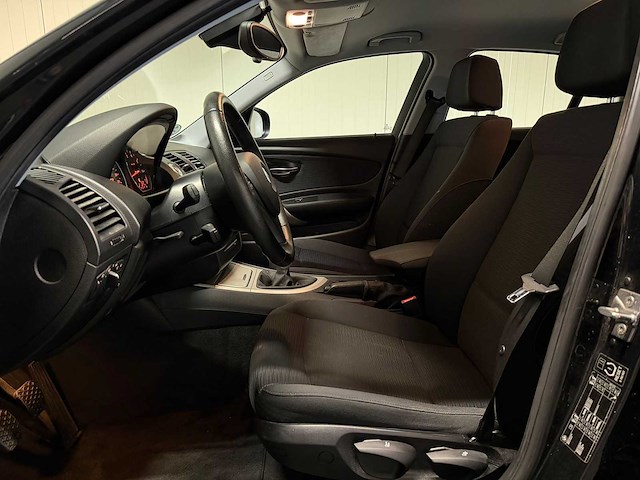 2011 - bmw - 1-serie - 118i effdyn.bnsl.ued - grg-07-h iaw - afbeelding 17 van  22