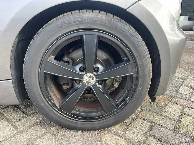 2011 - bmw - 1-serie - 118i effdyn.bnsl.ued - j-662-bt - afbeelding 7 van  18