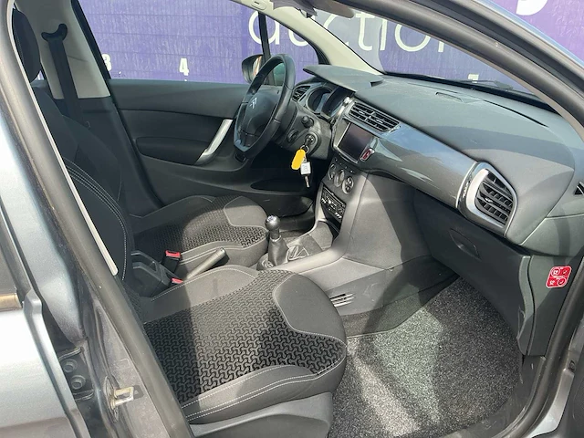 2011 - citroen - c3 - 1.4 l. business - personenauto - afbeelding 8 van  12