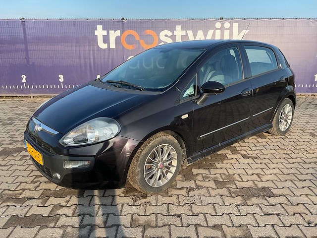 2011 - fiat - 2011 - punto evo - 1.3 m-jet dynamic - personenauto - afbeelding 1 van  12