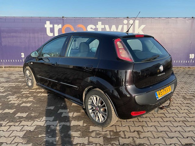2011 - fiat - 2011 - punto evo - 1.3 m-jet dynamic - personenauto - afbeelding 6 van  12