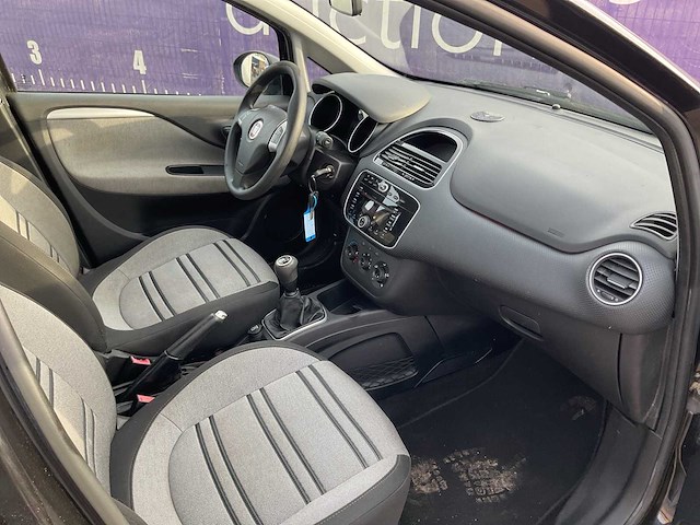 2011 - fiat - 2011 - punto evo - 1.3 m-jet dynamic - personenauto - afbeelding 8 van  12
