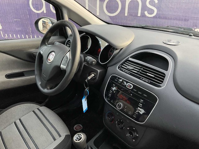 2011 - fiat - 2011 - punto evo - 1.3 m-jet dynamic - personenauto - afbeelding 10 van  12