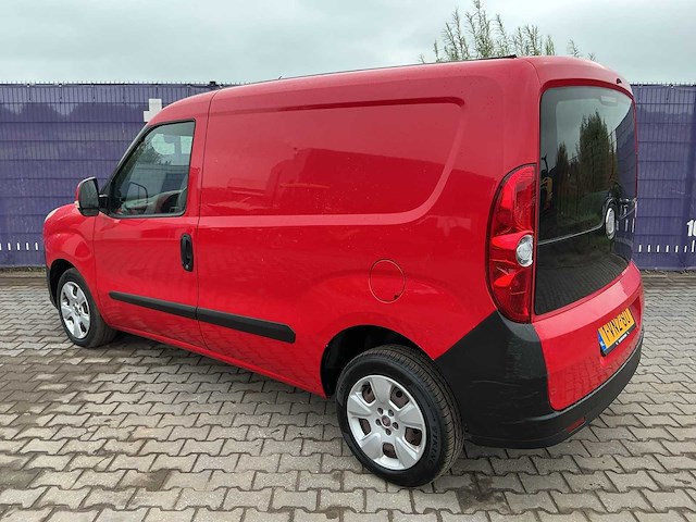 2011 - fiat - doblò cargo - 1.3 m-jet sx - bedrijfswagen - afbeelding 4 van  6