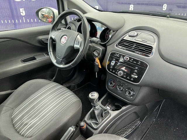 2011 - fiat - punto evo - 1.2 pop - personenauto - afbeelding 4 van  9