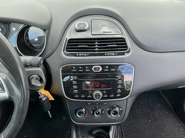 2011 - fiat - punto evo - 1.2 pop - personenauto - afbeelding 11 van  12