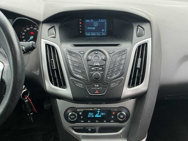 2011 - ford - focus wagon - 1.6 ti-vct trend - personenauto - afbeelding 8 van  10