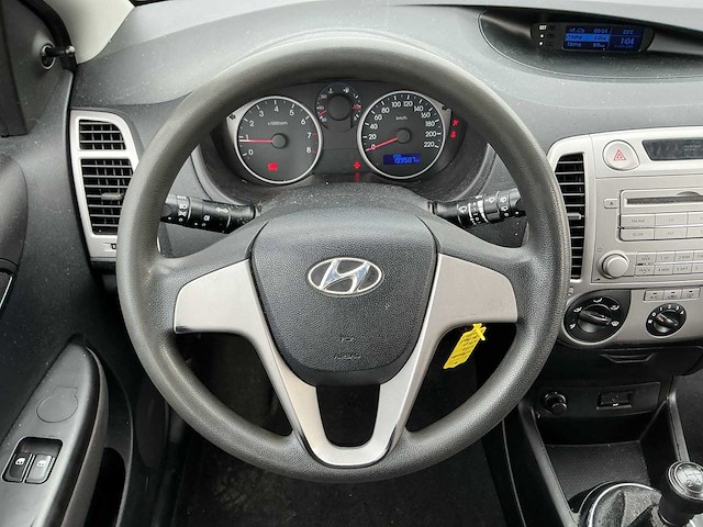 2011 - hyundai - i20 - 1.2i business ed. - personenauto - afbeelding 2 van  13