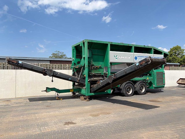 2011 - komtech - multistar l3 - mobiele zeefinstallatie - afbeelding 1 van  16