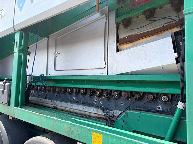 2011 - komtech - multistar l3 - mobiele zeefinstallatie - afbeelding 12 van  20