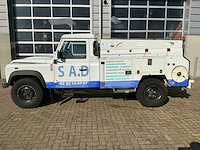 2011 - land rover pickup zuigwagen defender 130 bedrijfswagen - afbeelding 1 van  36