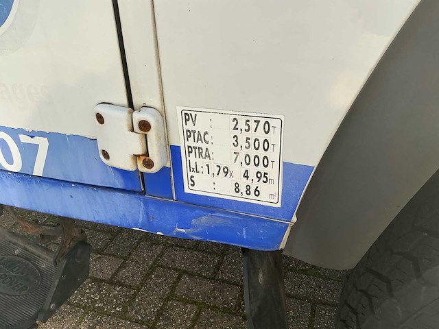 2011 - land rover pickup zuigwagen defender 130 bedrijfswagen - afbeelding 29 van  36