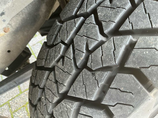 2011 - land rover pickup zuigwagen defender 130 bedrijfswagen - afbeelding 31 van  36