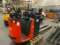 2011 - linde - 20 - orderpicker - afbeelding 1 van  9