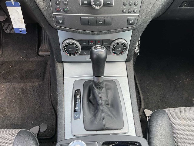 2011 - mercedes-benz - c-klasse estate - 180 cgi be.bnscl.av. - personenauto - afbeelding 4 van  13