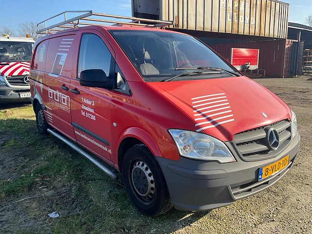 2011 - mercedes-benz - vito - bedrijfswagen - afbeelding 11 van  24