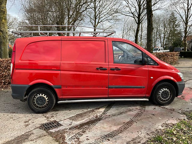 2011 - mercedes-benz - vito - bedrijfswagen - afbeelding 14 van  24
