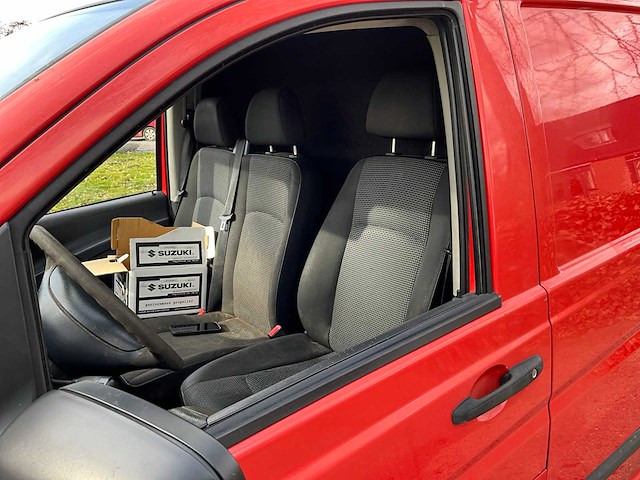 2011 - mercedes-benz - vito - bedrijfswagen - afbeelding 16 van  24