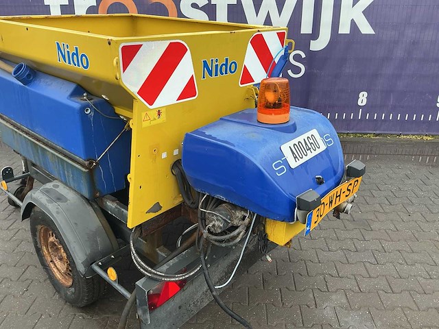 2011 - nido stratos - b08l-15 avcxn-280 - zoutstrooier aanhangwagen - afbeelding 6 van  10