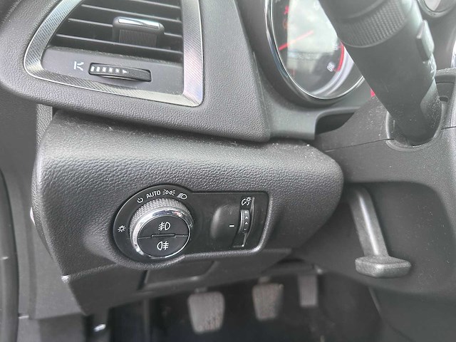 2011 - opel - astra sports tourer - 1.4 cosmo - 91-pzx-9 - afbeelding 5 van  17