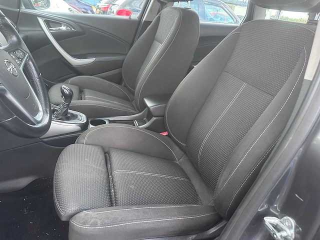 2011 - opel - astra sports tourer - 1.4 cosmo - 91-pzx-9 - afbeelding 16 van  17