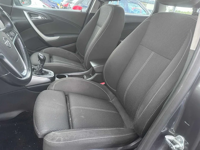 2011 - opel - astra sports tourer - 1.4 cosmo - 91-pzx-9 - afbeelding 16 van  17