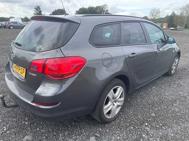 2011 - opel - astra sports tourer - 1.4 turbo edition - car - afbeelding 11 van  16