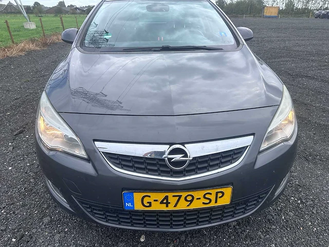 2011 - opel - astra sports tourer - 1.4 turbo edition - car - afbeelding 13 van  16