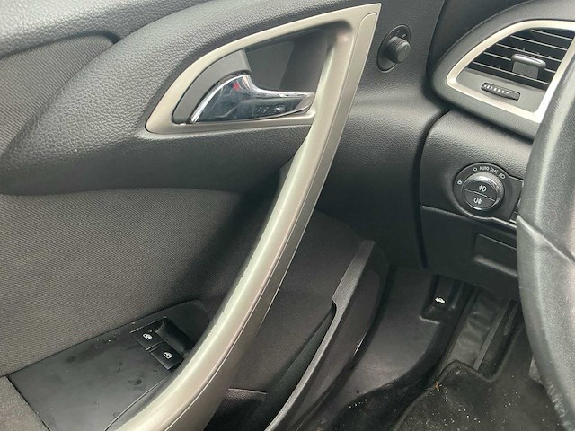 2011 - opel - astra sports tourer - 1.4 turbo edition - personenauto - afbeelding 5 van  6