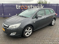 2011 - opel - astra sports tourer - 1.4 turbo edition - personenauto - afbeelding 1 van  6