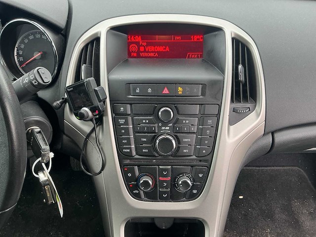 2011 - opel - astra sports tourer - 1.4 turbo edition - personenauto - afbeelding 3 van  6