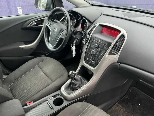 2011 - opel - astra sports tourer - 1.4 turbo edition - personenauto - afbeelding 10 van  12