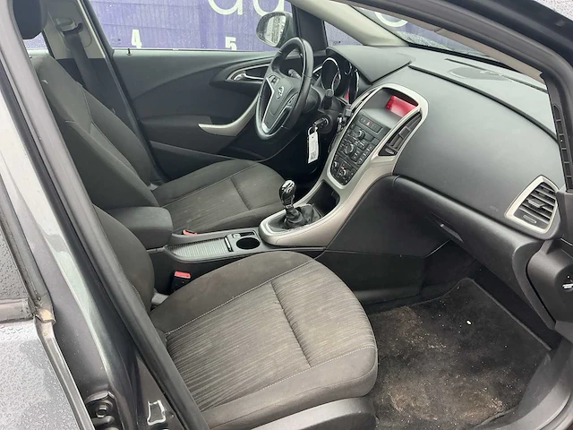 2011 - opel - astra sports tourer - 1.4 turbo edition - personenauto - afbeelding 8 van  12