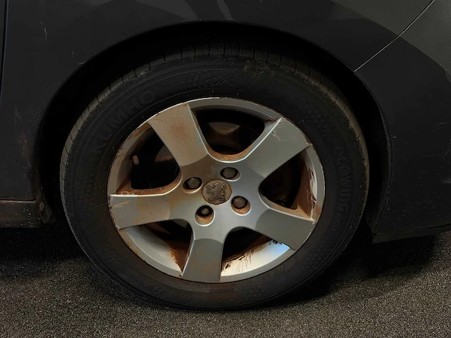 2011 - peugeot - 207 - 1.6 vti allure 04-rbt-5 iaw - afbeelding 18 van  19
