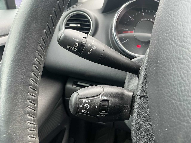 2011 - peugeot - 3008 - 1.6 thp st - personenauto - afbeelding 4 van  13