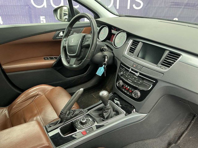 2011 - peugeot - 508 sw - 2.0 hdi blue l. exe. - personenauto - afbeelding 11 van  13
