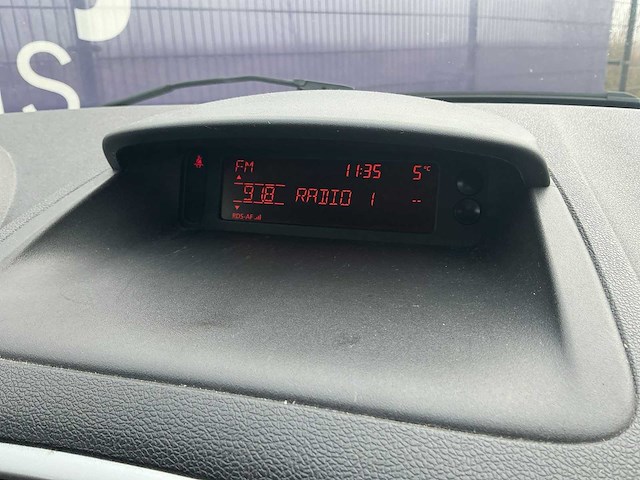 2011 - renault - clio - 1.5 dci authentique - personenauto - afbeelding 12 van  12