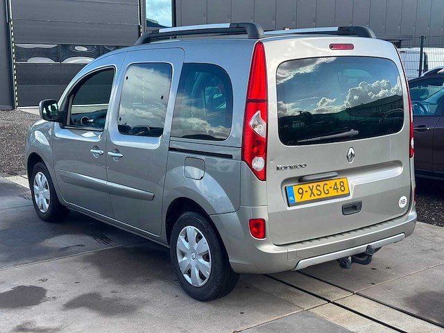 2011 - renault - kangoo family - 1.6-16v expression 9-xsg-48 iaw - afbeelding 2 van  16