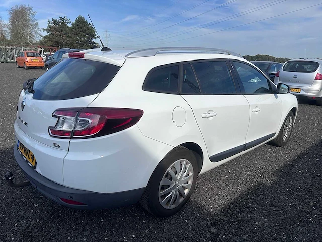 2011 - renault - mégane estate - 1.4 tce parisienne - 49-rvl-4 - afbeelding 13 van  18