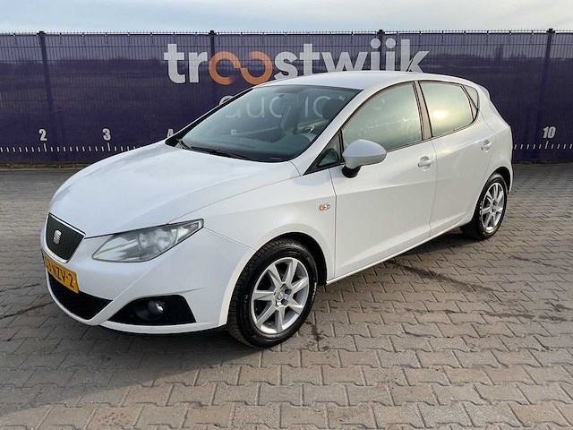 2011 - seat - ibiza - 1.2 tdi style eco. - personenauto - afbeelding 1 van  10