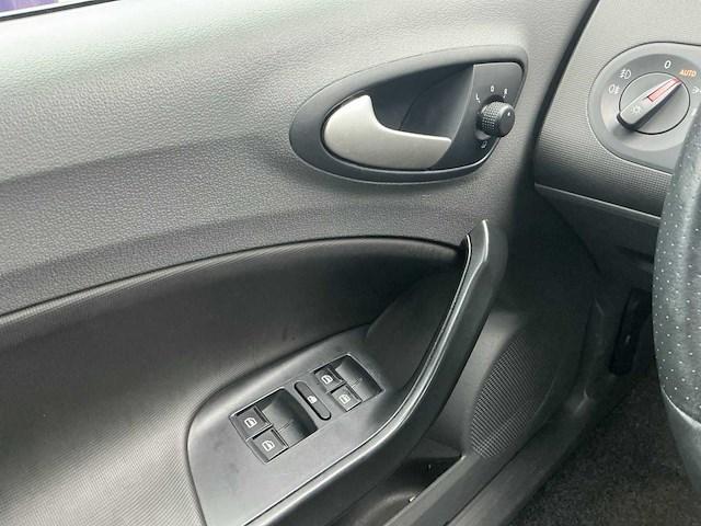 2011 - seat - ibiza st - 1.2 tdi style eco. - personenauto - afbeelding 12 van  14